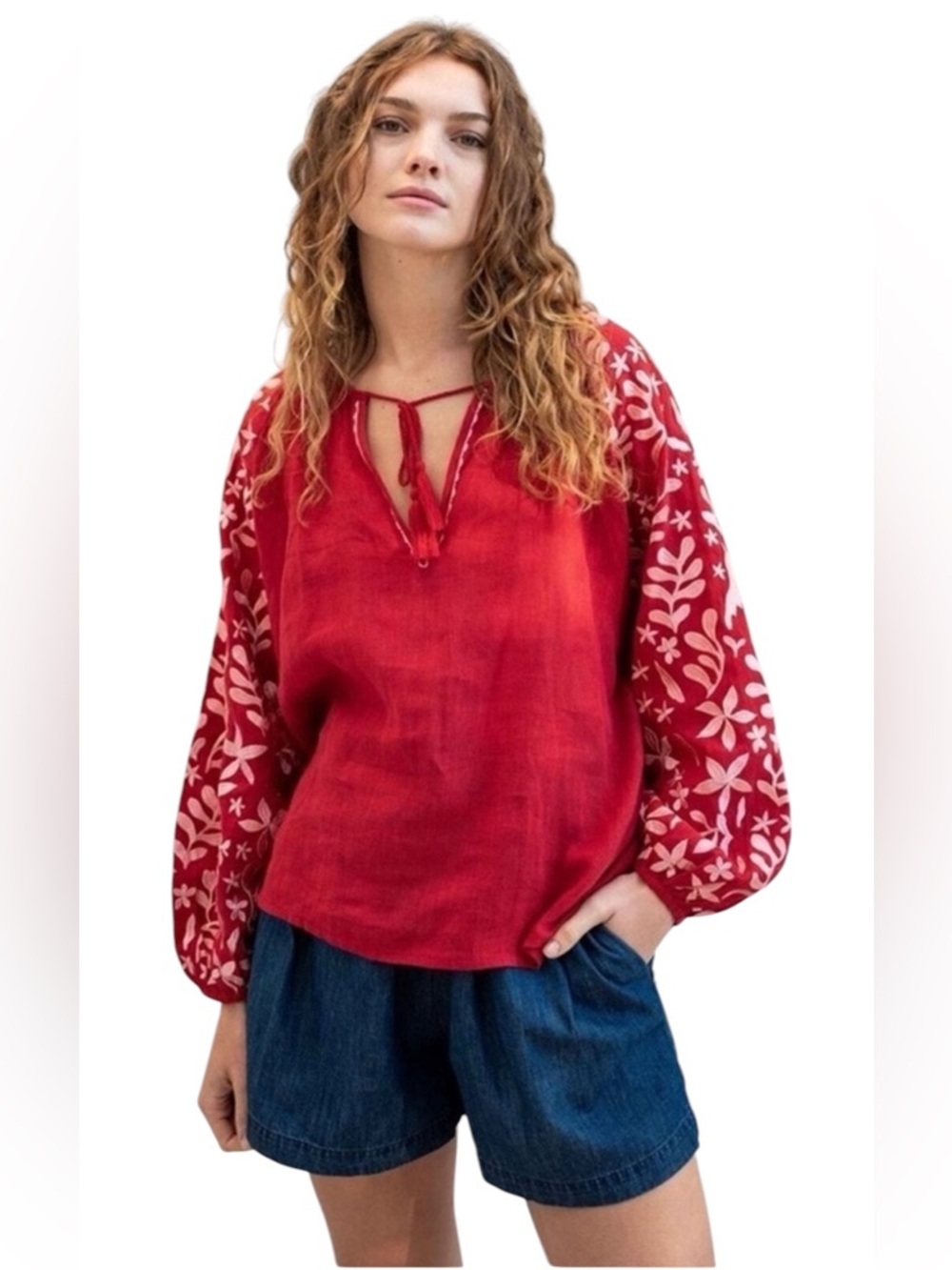 VOYAGEUR BY MERSEA PALERMO EMBROIDERED VINE FLORAL RED PUFF SLEEVE LINEN TOP